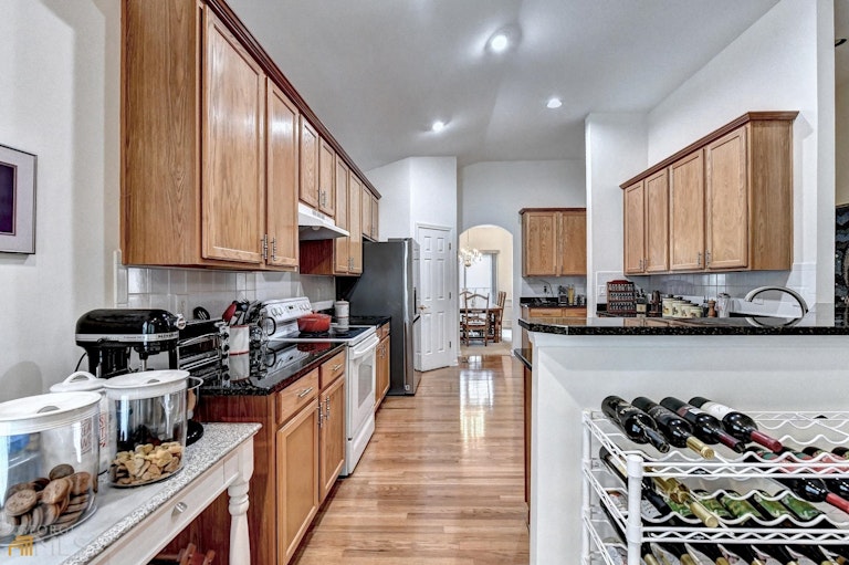 Photo 14 of 56 - 725 Gran Heritage Way, Dacula, GA 30019