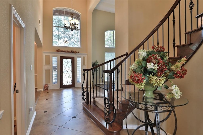 Photo 7 of 45 - 19827 Rose Dawn Ln, Spring, TX 77379