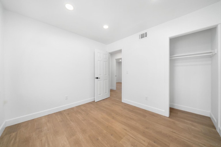 Photo 19 of 29 - 4208 Strathmore Way, North Highlands, CA 95660