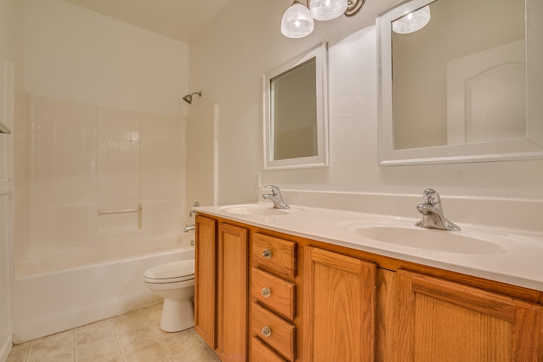 Photo 19 of 27 - 22875 S 214th St, Queen Creek, AZ 85142