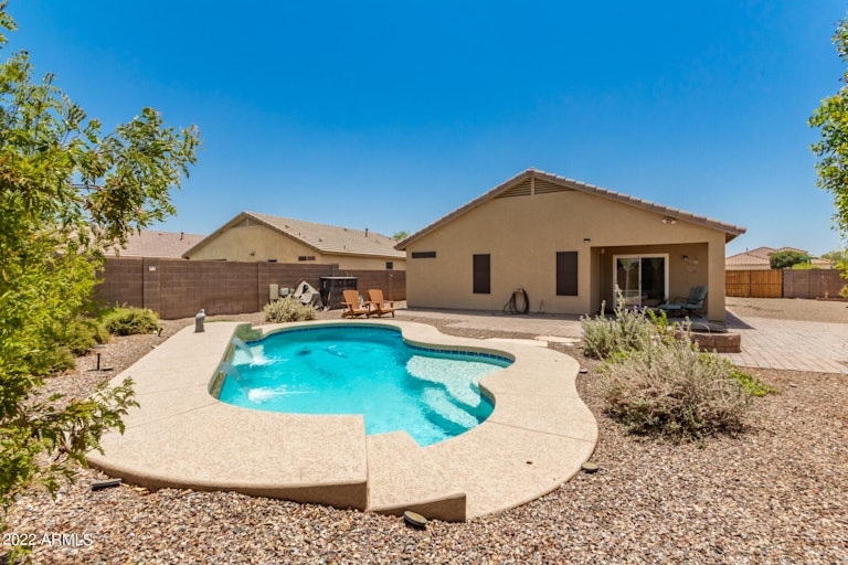 Photo 25 of 28 - 378 W Santa Gertrudis Cir, San Tan Valley, AZ 85143