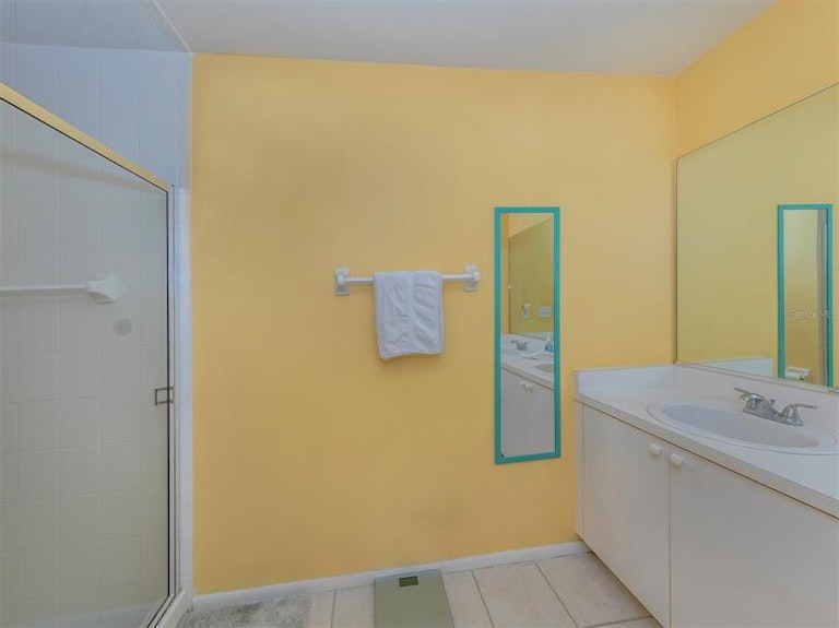 Photo 18 of 38 - 602 Marcus St #22, Venice, FL 34285