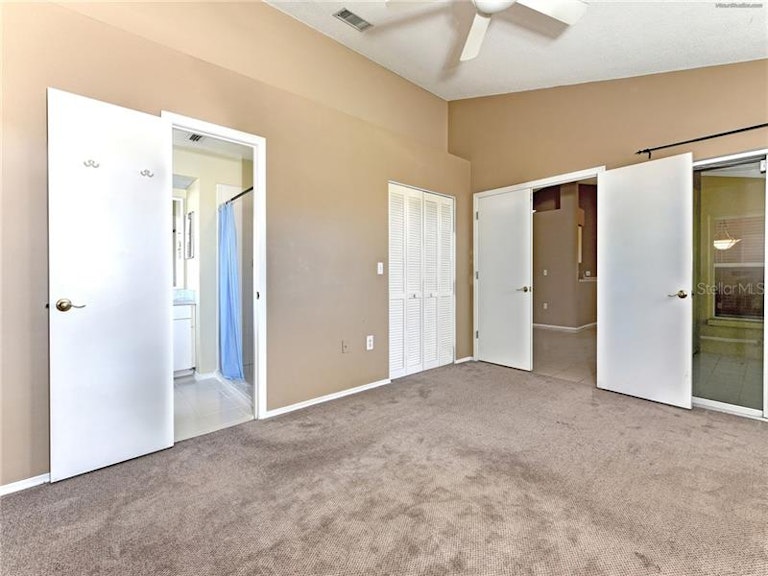 Photo 15 of 25 - 6030 66th Street Cir E, Palmetto, FL 34221
