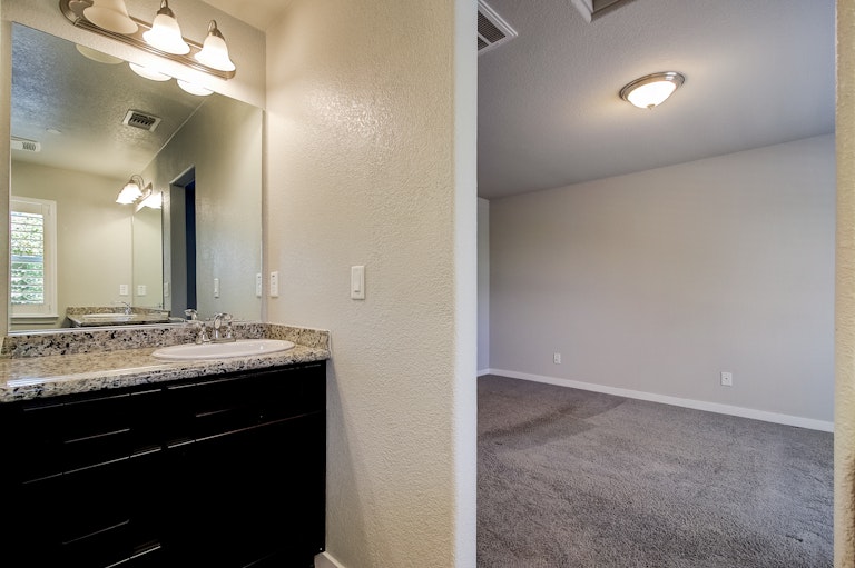 Photo 27 of 28 - 2078 River Wood Dr, Marysville, CA 95901