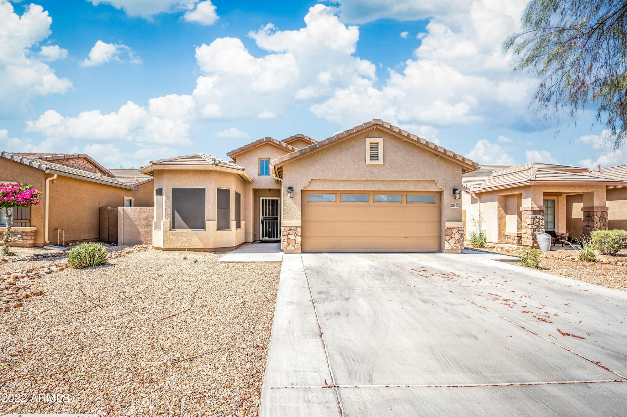 Photo 1 of 27 - 10142 W Wier Ave, Tolleson, AZ 85353