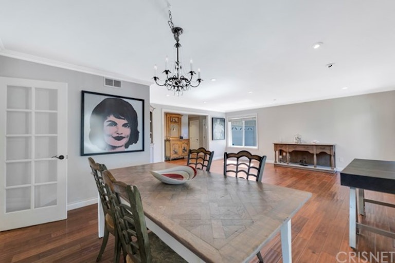Photo 21 of 52 - 23644 Del Cerro Cir, Canoga Park, CA 91304