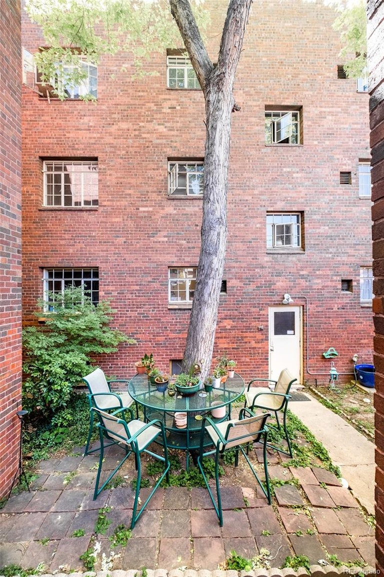 Photo 23 of 26 - 1410 Vine St #3, Denver, CO 80206