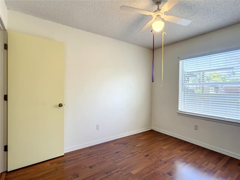 Photo 31 of 64 - 6238 Kaieteur Ln, Orlando, FL 32808