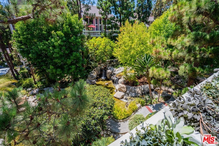 Photo 39 of 41 - 4342 Redwood Ave Unit C308, Marina Del Rey, CA 90292