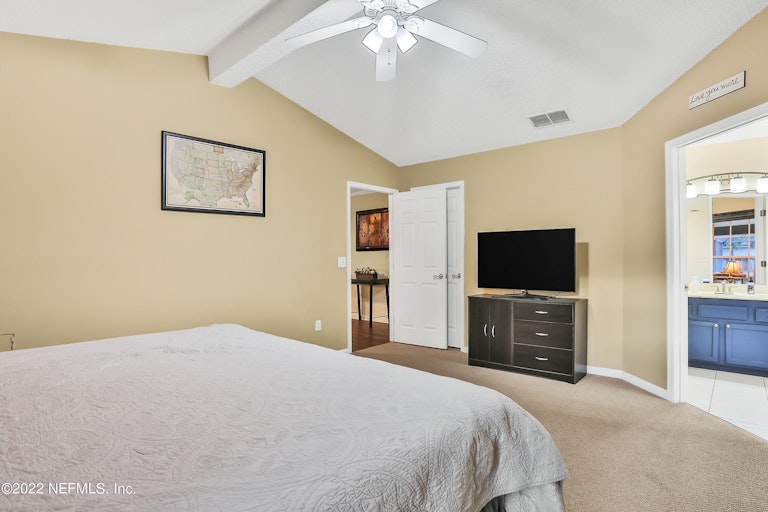 Photo 19 of 36 - 1444 Starboard Ct, Fleming Island, FL 32003