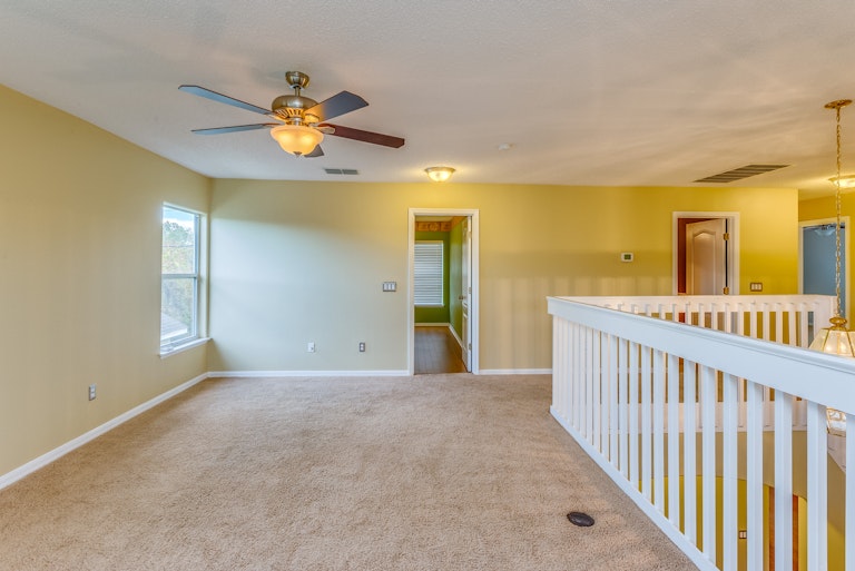 Photo 14 of 33 - 1019 Landview Ct, Orlando, FL 32828