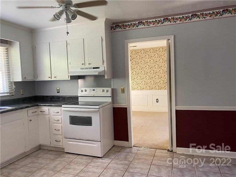 Photo 7 of 16 - 5926 McNair Rd, Charlotte, NC 28212