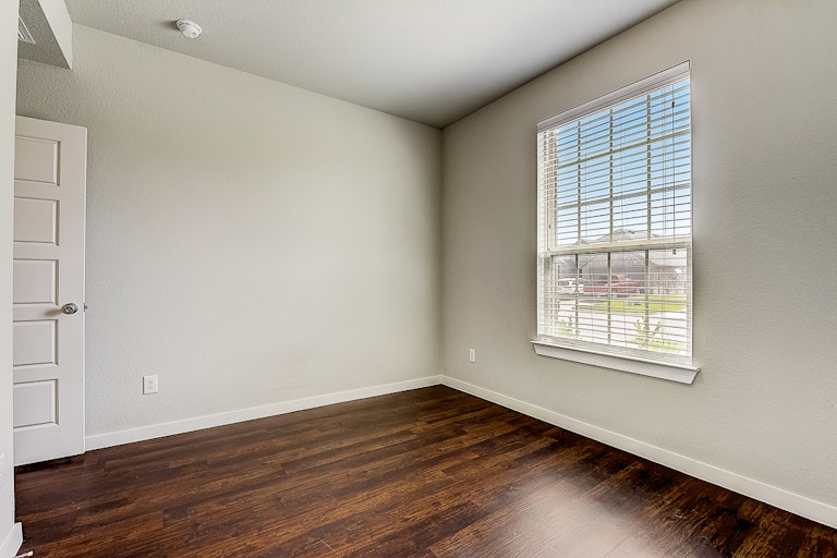 Photo 38 of 42 - 1316 Carlsbad Dr, Forney, TX 75126