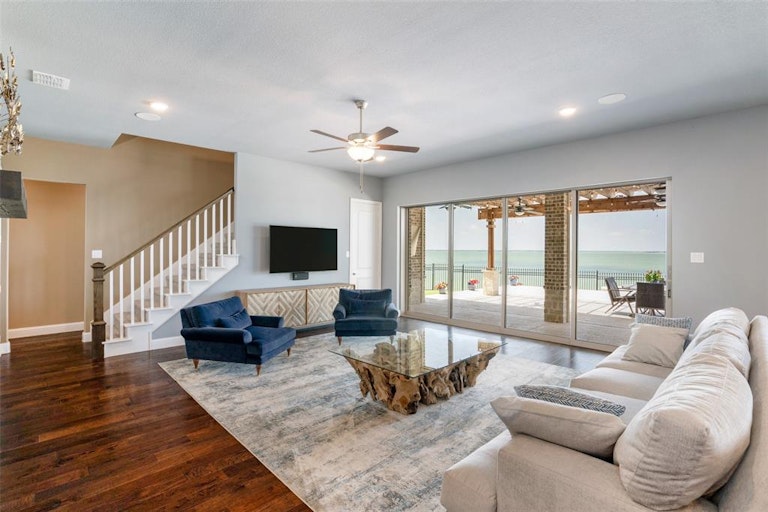 Photo 17 of 40 - 7624 Castlebridge, The Colony, TX 75056