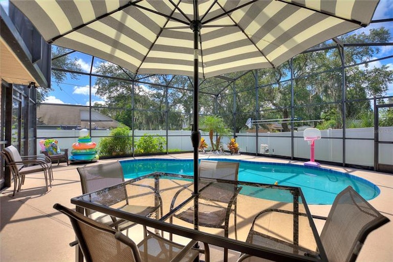 Photo 12 of 26 - 1167 Peak Cir, Deltona, FL 32738