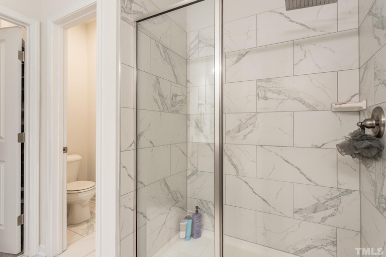 Photo 20 of 30 - 3700 Buffaloe Rd, Raleigh, NC 27604