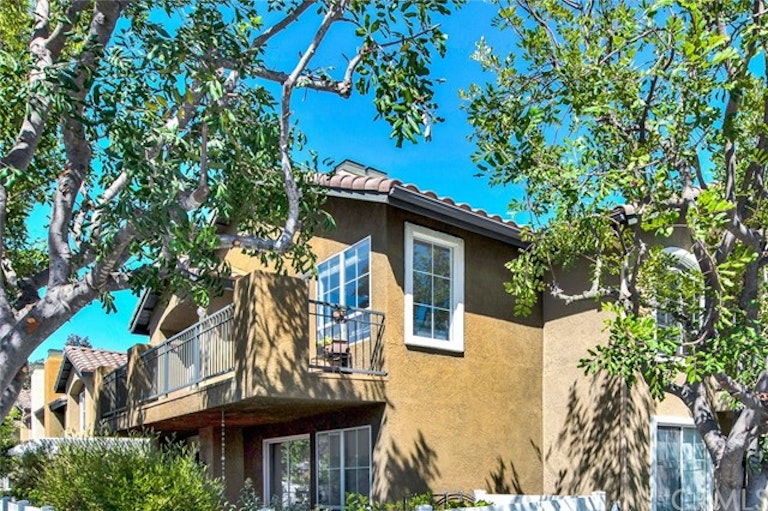 Photo 3 of 52 - 56 Mira Mesa, Rancho Santa Margarita, CA 92688