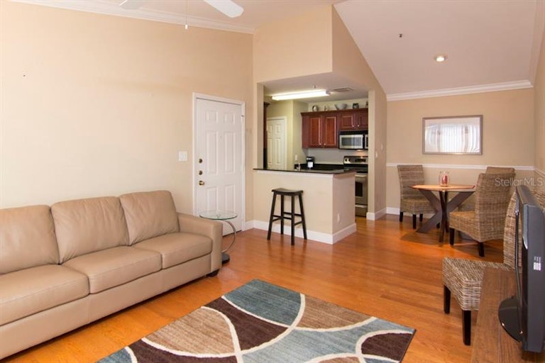 Photo 6 of 24 - 4009 Crockers Lake Blvd #26, Sarasota, FL 34238