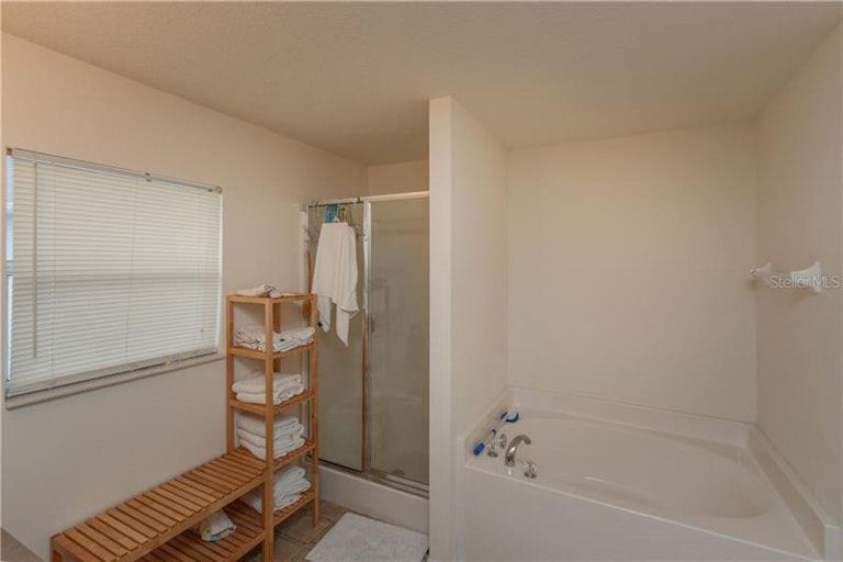 Photo 18 of 25 - 469 Newhearth Cir, Winter Garden, FL 34787