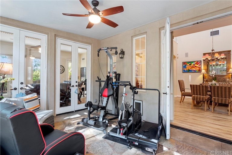 Photo 23 of 71 - 24703 Garland Dr, Valencia, CA 91355