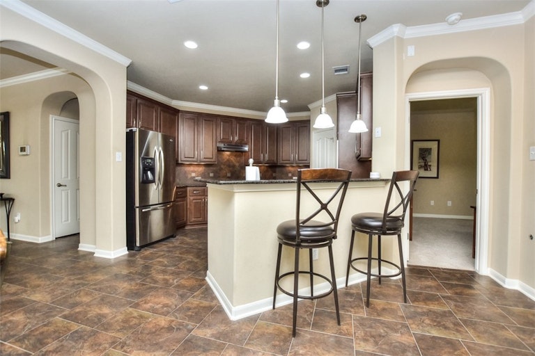 Photo 12 of 27 - 8020 Alophia Dr, Austin, TX 78739