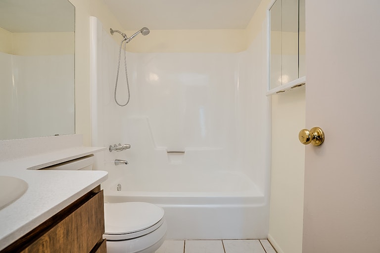 Photo 10 of 13 - 925 W Westchester Ave, Tempe, AZ 85283