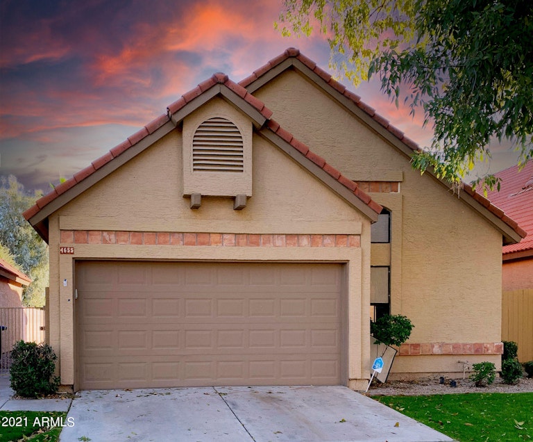 Photo 1 of 11 - 4655 W Harrison St, Chandler, AZ 85226