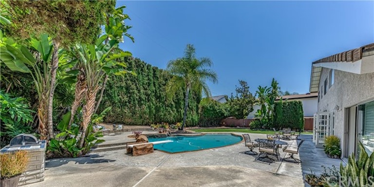 Photo 28 of 42 - 13292 Shepard Way, Santa Ana, CA 92705