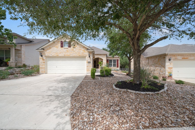 Photo 1 of 32 - 12543 Cascade Hls, San Antonio, TX 78253