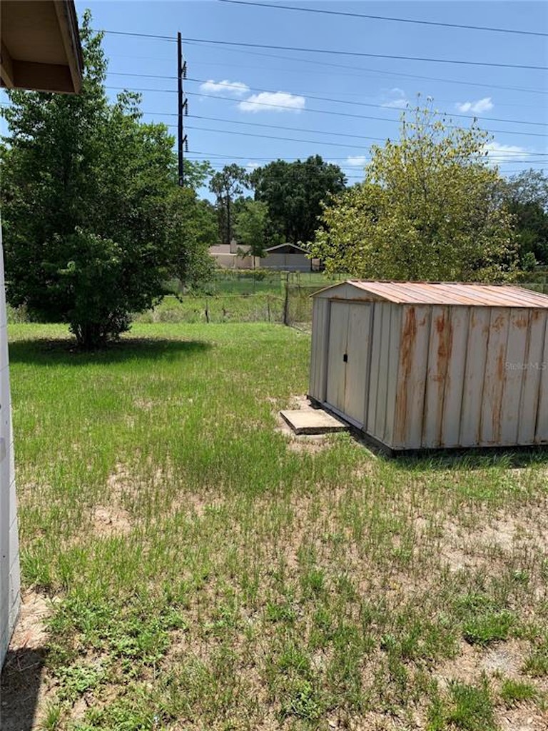 Photo 23 of 33 - 4107 Robbins Ave, Orlando, FL 32808