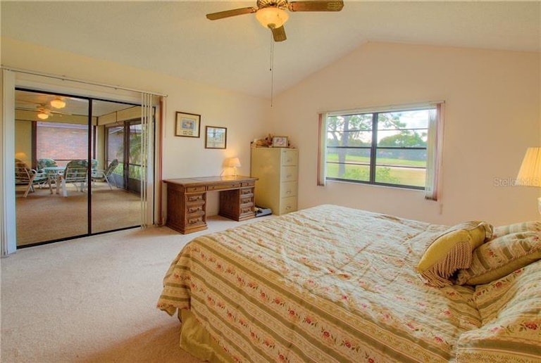 Photo 13 of 20 - 651 Augusta Rd, Winter Haven, FL 33884