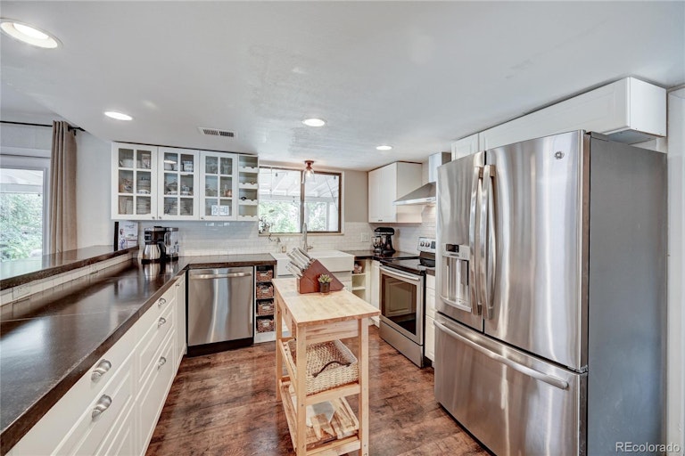 Photo 9 of 40 - 8168 Webster St, Arvada, CO 80003