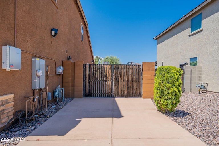 Photo 4 of 43 - 16370 W Lincoln St, Goodyear, AZ 85338