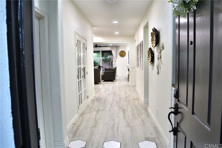 Photo 11 of 36 - 7828 Basset Ct, Eastvale, CA 92880