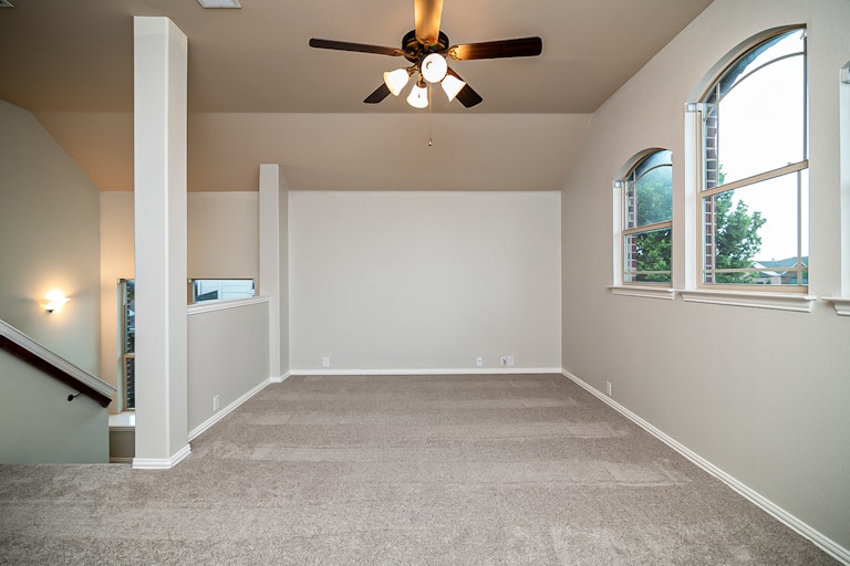 Photo 20 of 36 - 9113 Windsor Dr, Little Elm, TX 75068