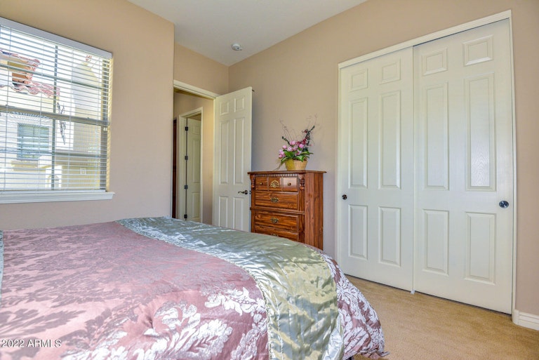 Photo 24 of 55 - 1830 W Dusty Wren Dr, Phoenix, AZ 85085