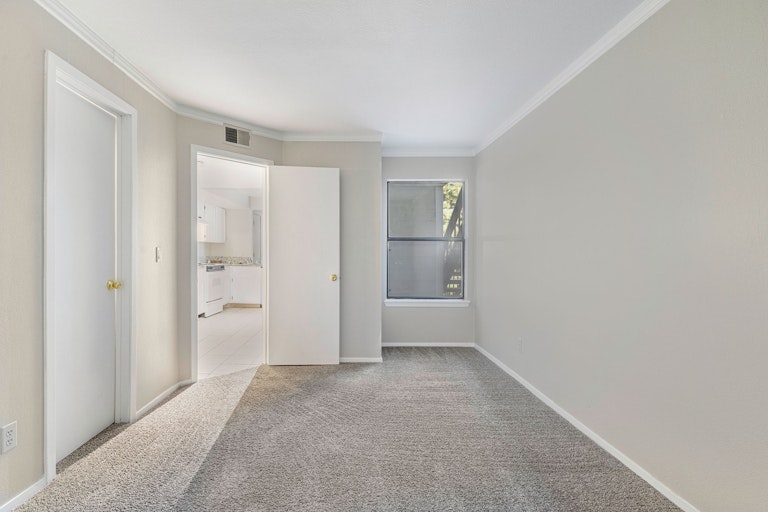 Photo 10 of 13 - 919 S Dawson Way #11, Aurora, CO 80012
