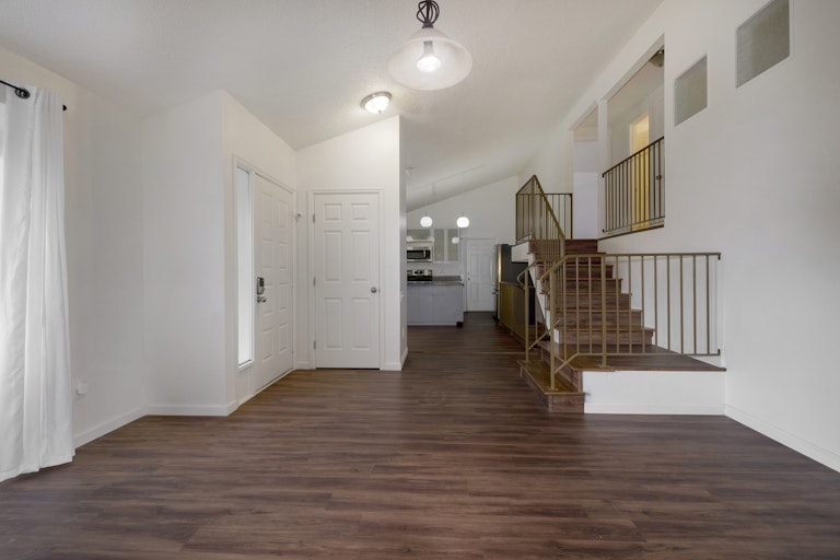 Photo 9 of 19 - 2731 S Salida Way, Aurora, CO 80013