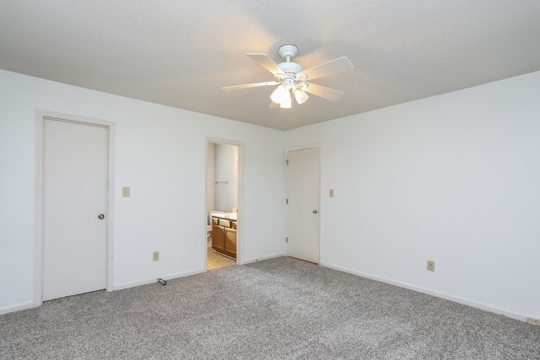 Photo 15 of 24 - 7240 Mine Shaft Rd, Raleigh, NC 27615
