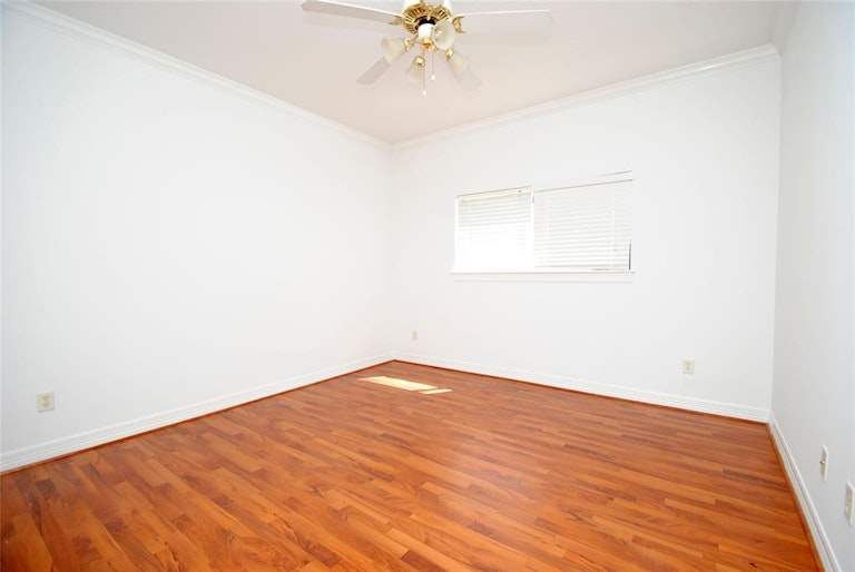 Photo 37 of 41 - 3118 Canyon Oak Ct, Houston, TX 77068