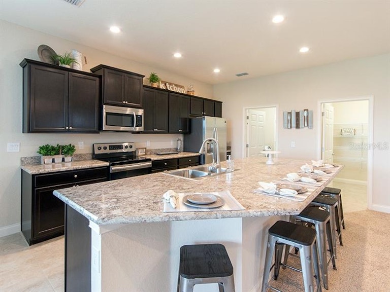 Photo 5 of 24 - 4012 Shearwater St, Lakeland, FL 33811