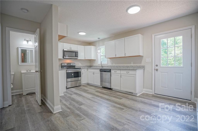 Photo 35 of 48 - 930 Marshall Dr, Concord, NC 28027