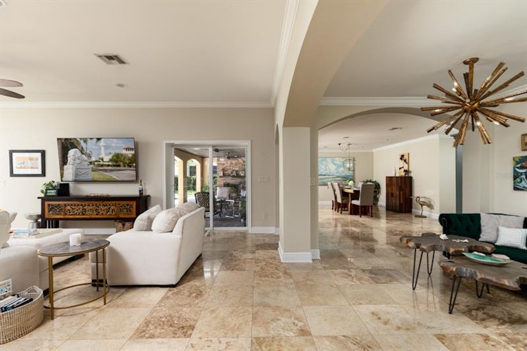 Photo 13 of 60 - 145 Bay Point Dr NE, Saint Petersburg, FL 33704