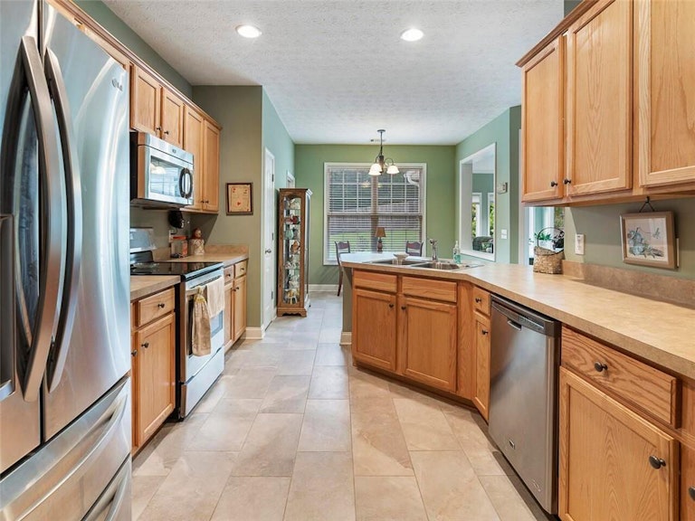 Photo 9 of 35 - 130 Cartee Ln, Dallas, GA 30157