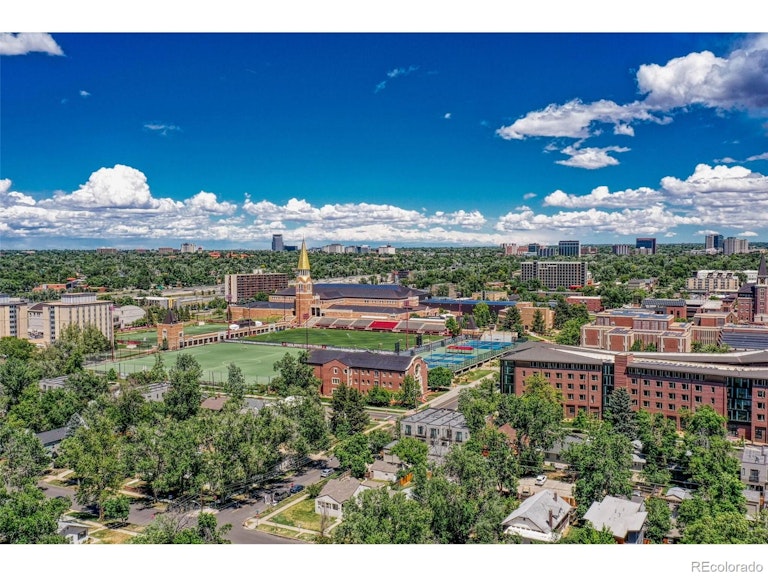 Photo 39 of 40 - 2039 S Gilpin St, Denver, CO 80210