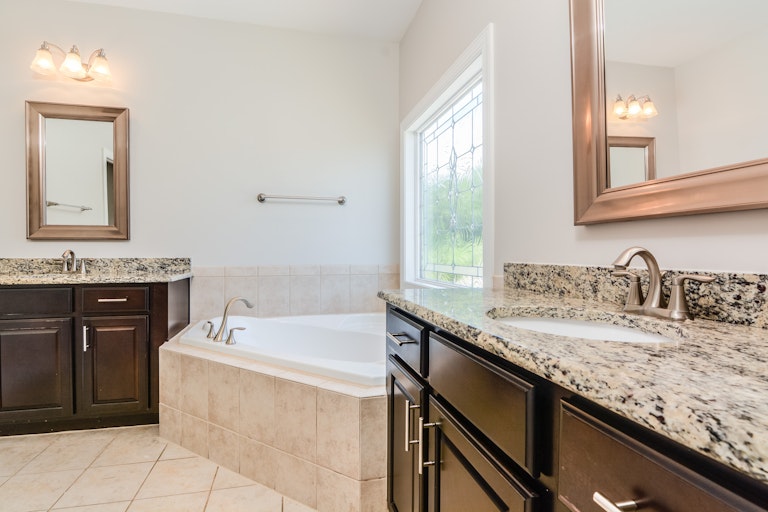Photo 14 of 20 - 5646 Wade Park Blvd, Raleigh, NC 27607