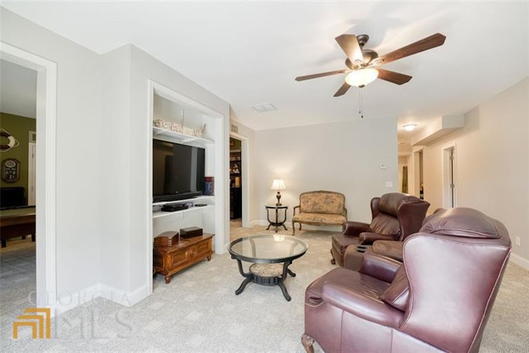 Photo 40 of 71 - 6021 Stillwater Pl, Flowery Branch, GA 30542