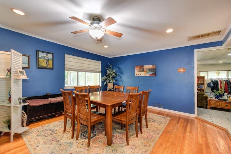 Photo 7 of 26 - 10664 Chardonay Dr, Rancho Cordova, CA 95670