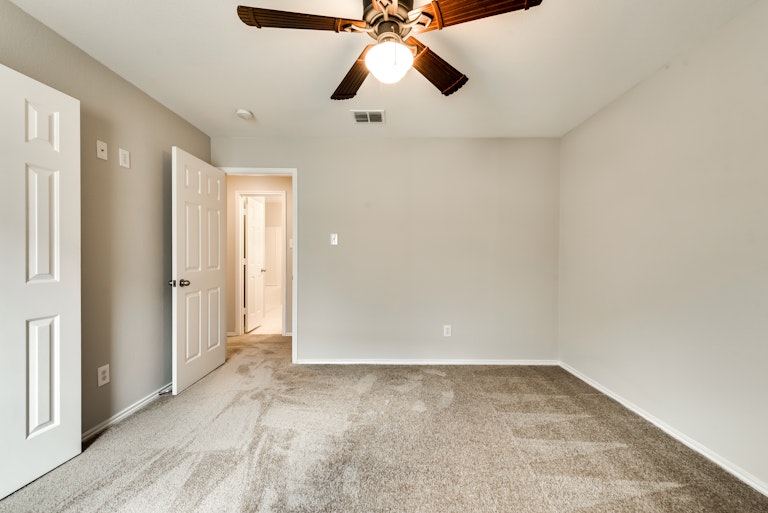 Photo 25 of 37 - 12823 Serenity Dr, Frisco, TX 75035