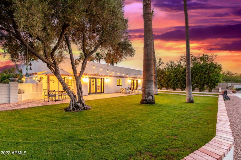 Photo 22 of 56 - 6250 E Charter Oak Rd, Scottsdale, AZ 85254